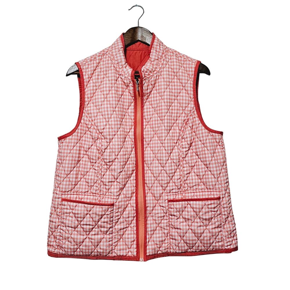 Quilted Reversible Women's Vest - Pockets Both Sides. Salmon and white. - Picture 4 of 10